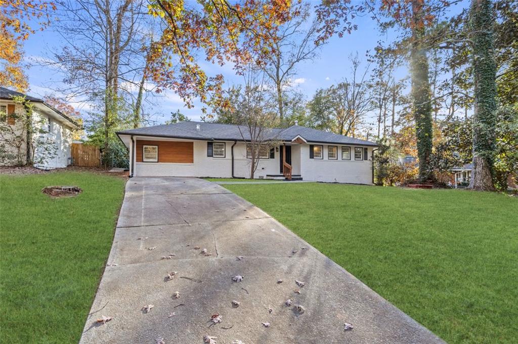 2378 Green Forrest Drive Property Photo 2