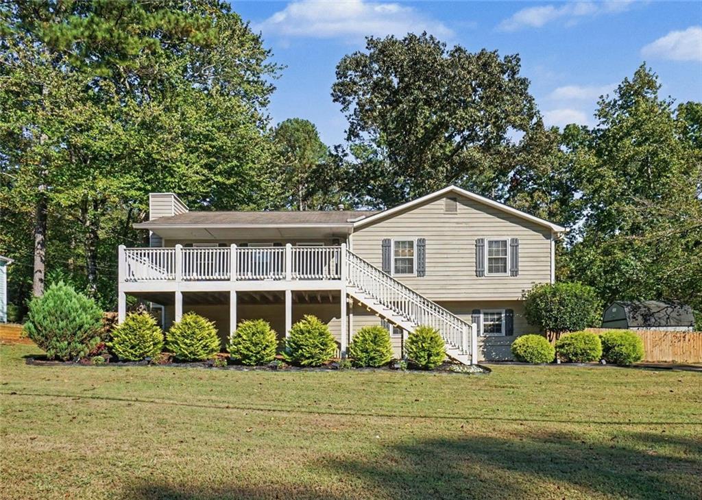 445 Holly Property Photo 1