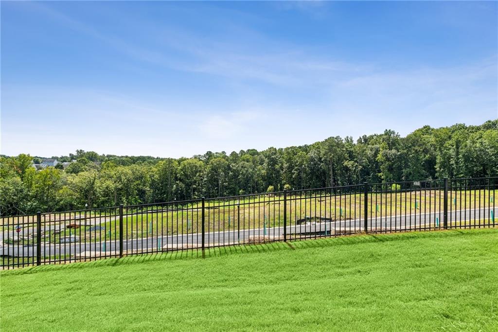206 Redbud Road Property Photo 18
