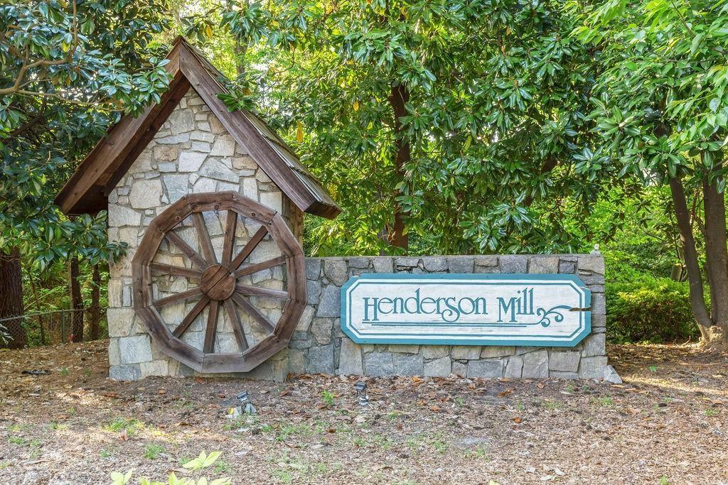 3226 Henderson Mill Road Unit 1 Property Photo 1