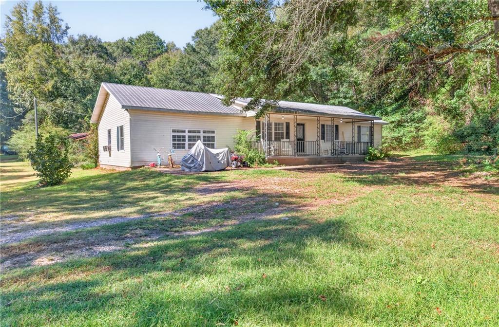 330 W Ridgeway Road Property Photo 1