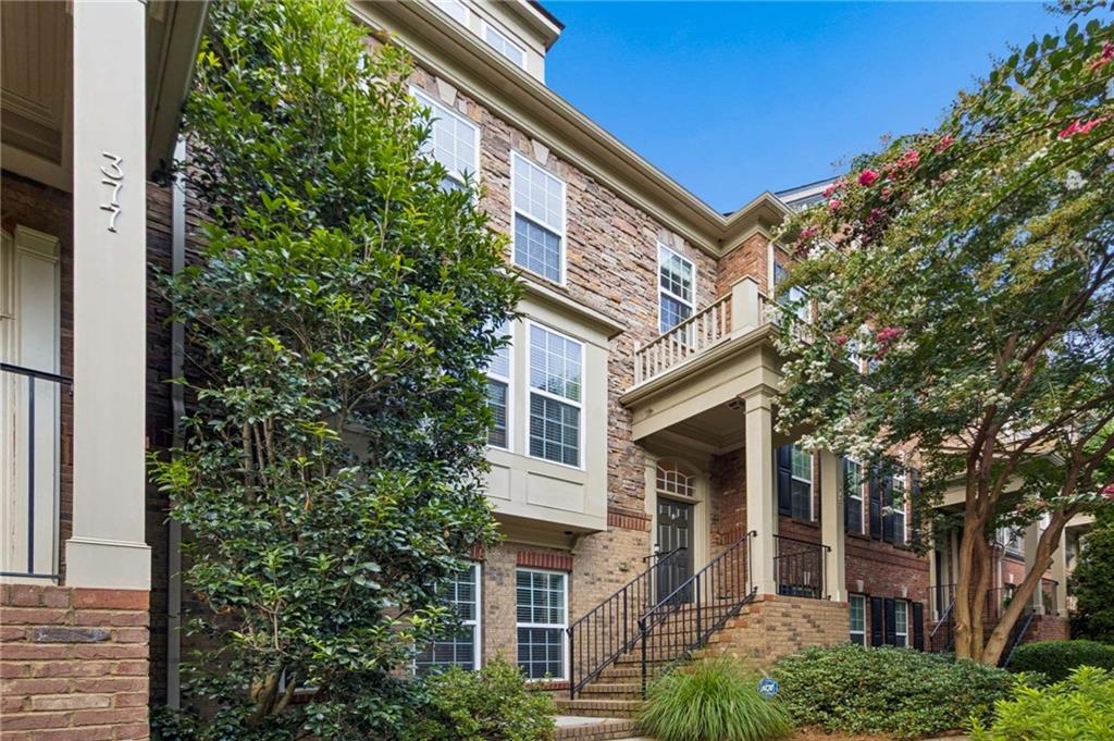 379 Ardmore Court Nw Property Photo 1