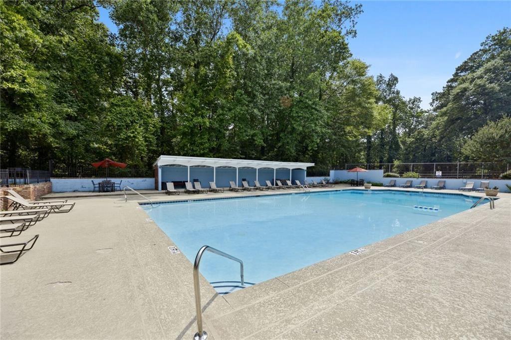 3091 Colonial Way Unit B1 Property Photo 9