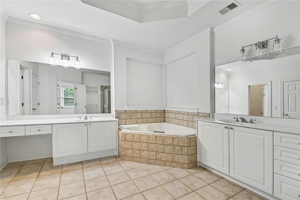 5861 Riverstone Circle Property Photo 27