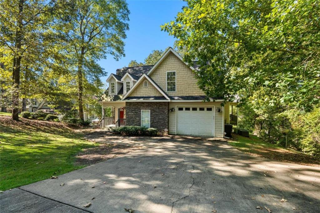 358 Muffit Property Photo 8