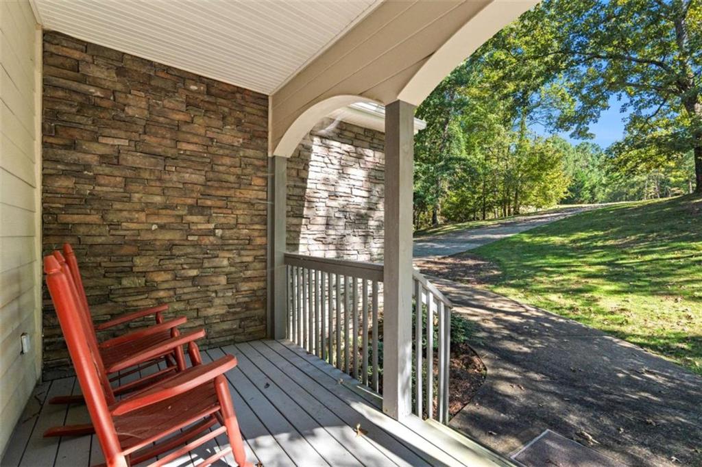 358 Muffit Property Photo 9