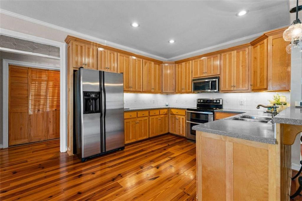 358 Muffit Property Photo 18