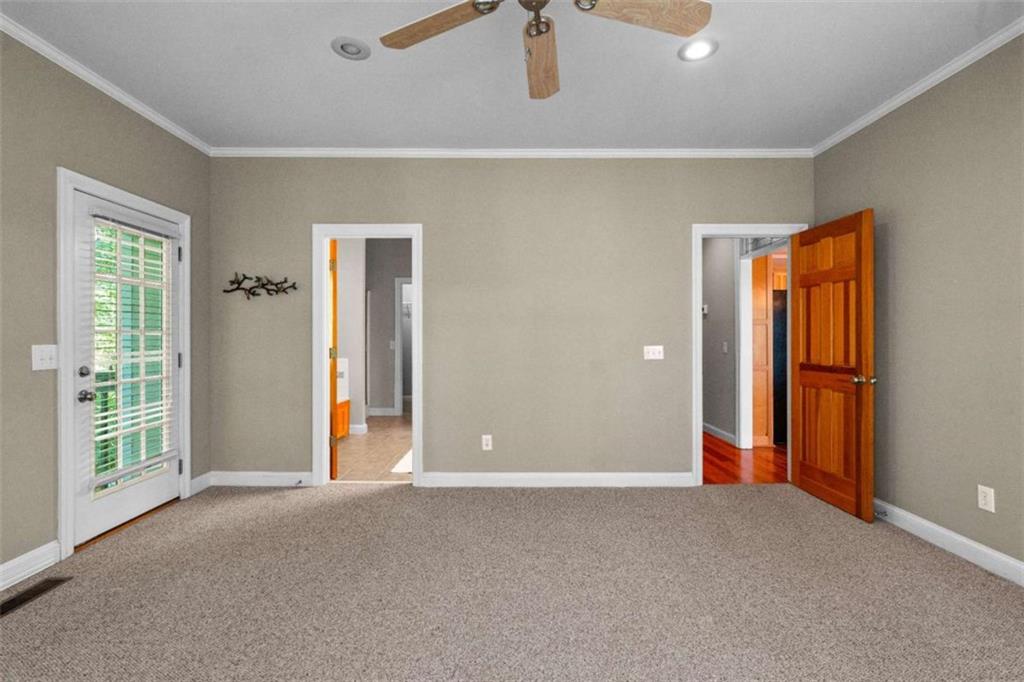 358 Muffit Property Photo 29