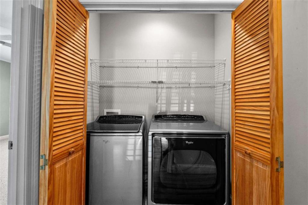 358 Muffit Property Photo 38