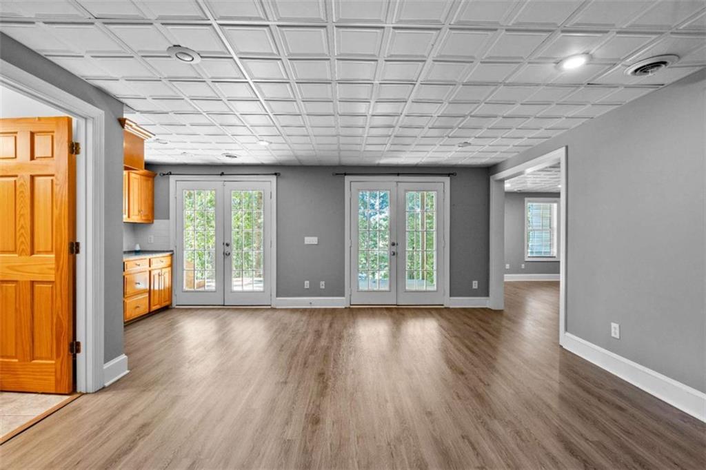 358 Muffit Property Photo 54