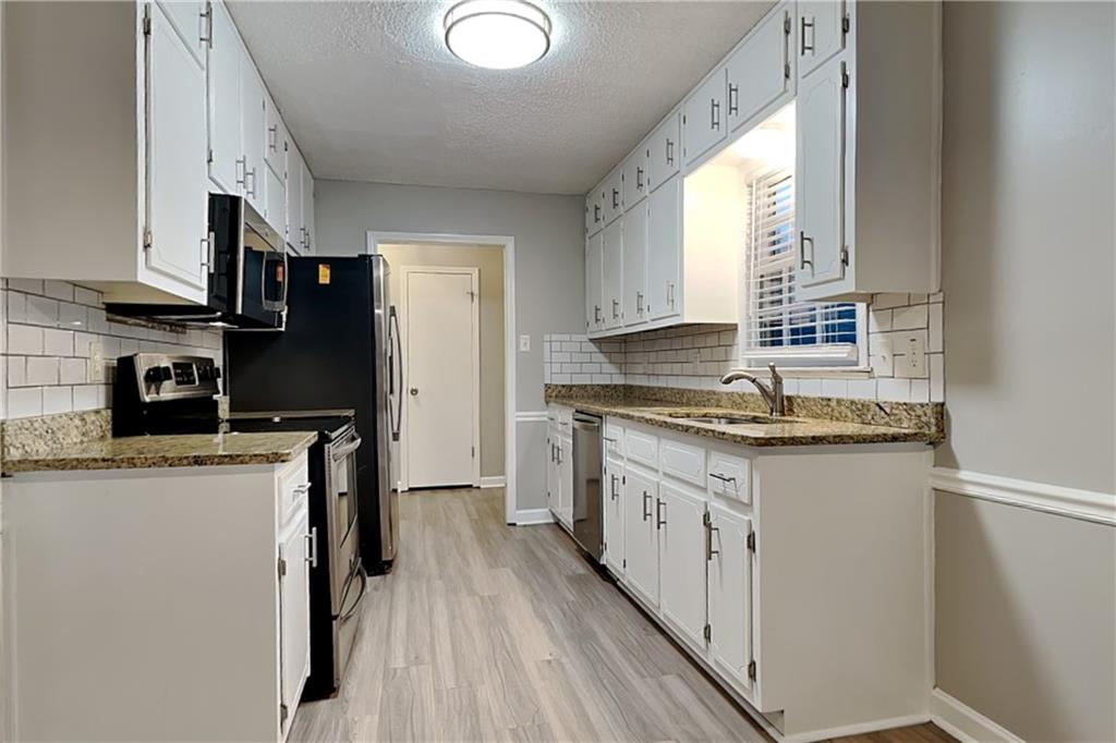 2211 Grayfield Drive Property Photo 5