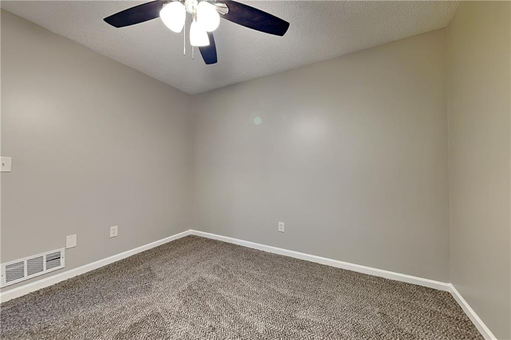 2211 Grayfield Drive Property Photo 12