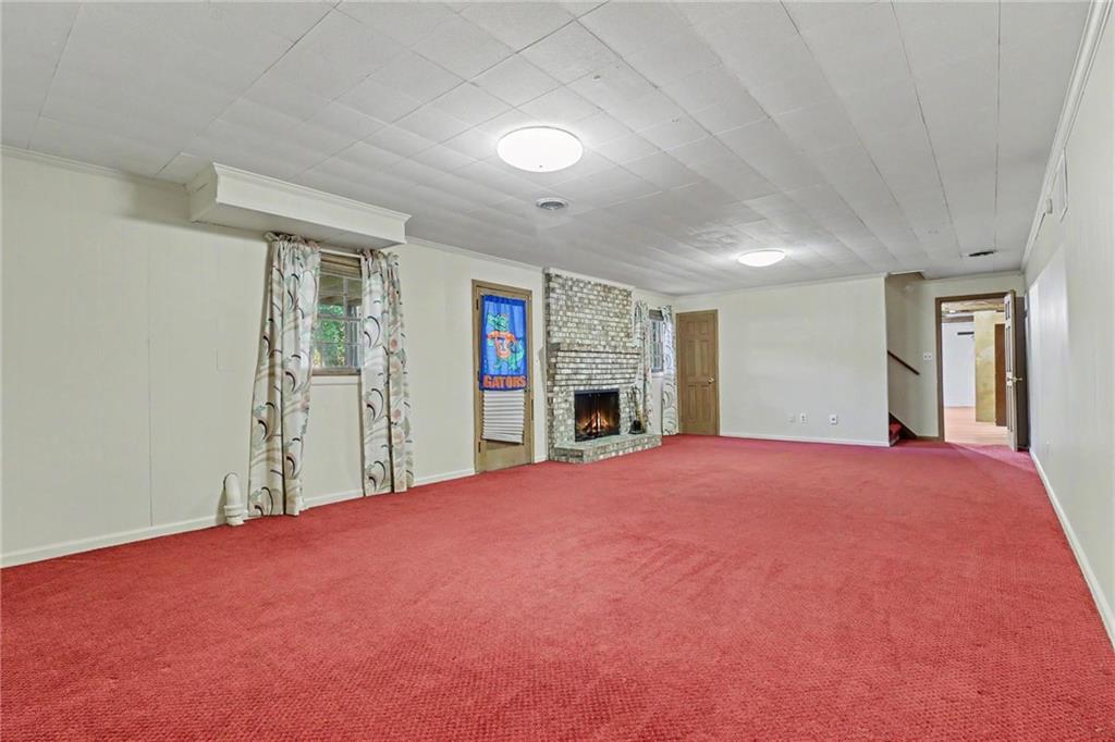 2027 Gainsborough Drive Property Photo 21