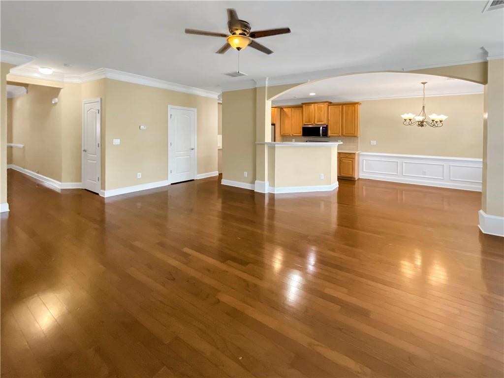 2511 Gadsen Walk Property Photo 7