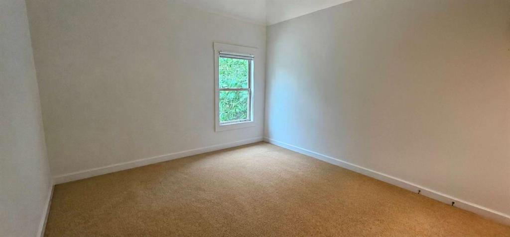 2110 E Roxboro Road E Property Photo 23