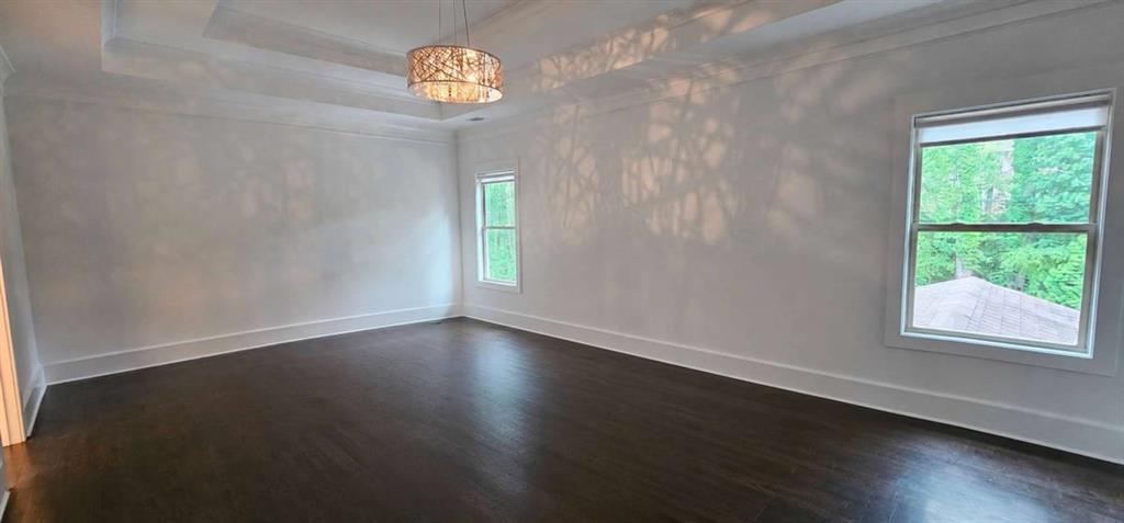 2110 E Roxboro Road E Property Photo 62