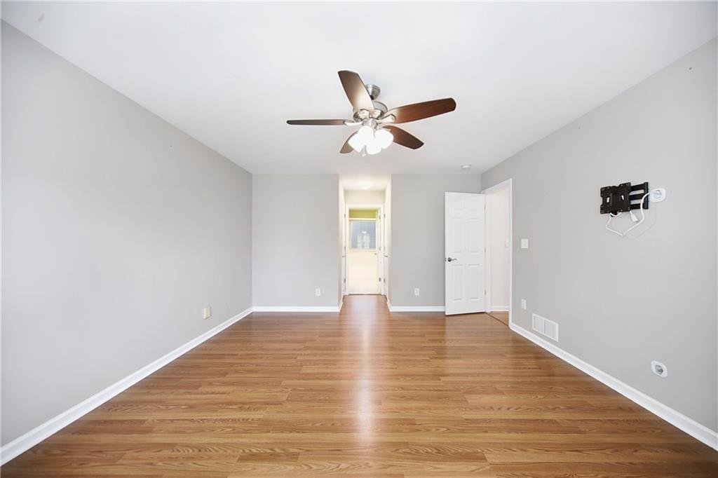 3067 Hillsong Circle Property Photo 12