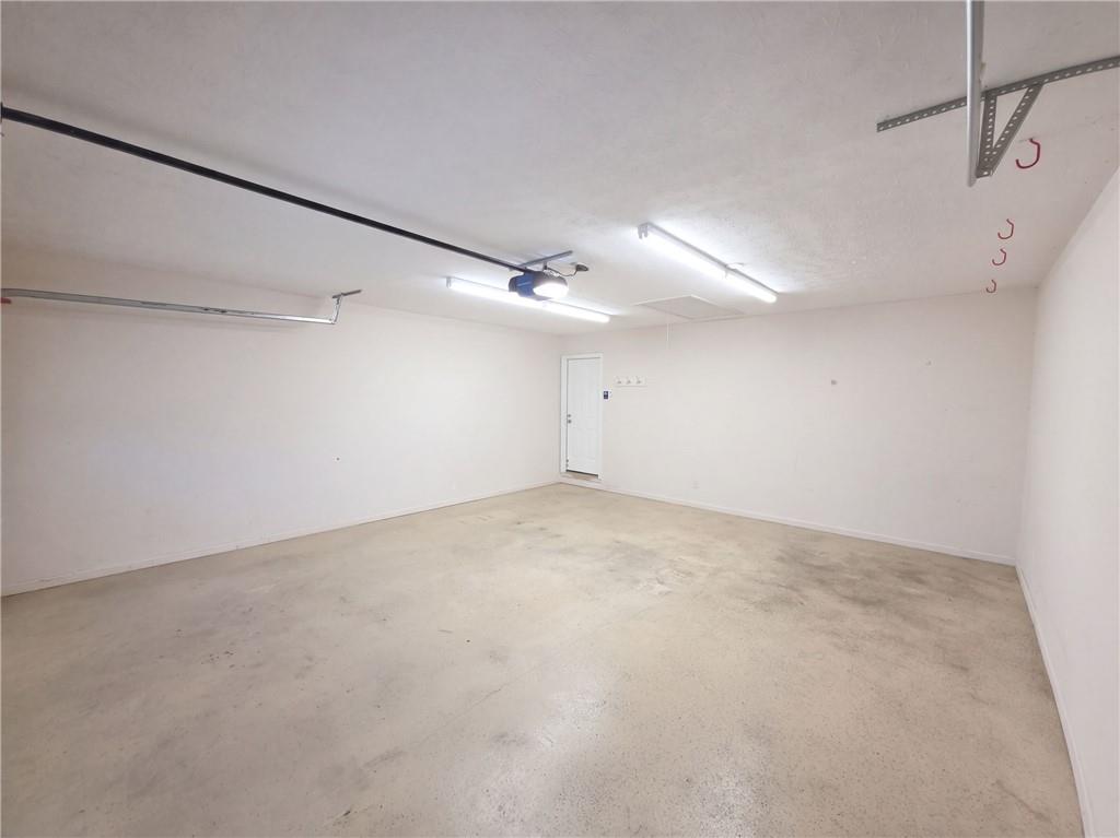 3067 Hillsong Circle Property Photo 44