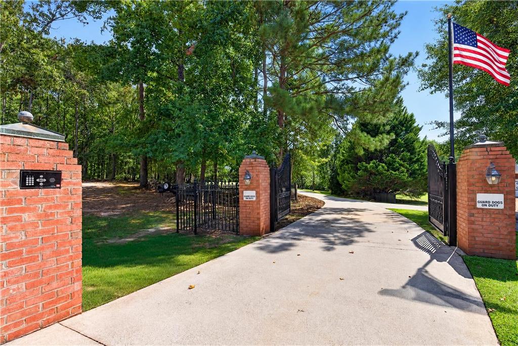 221 Valley Way Property Photo 44