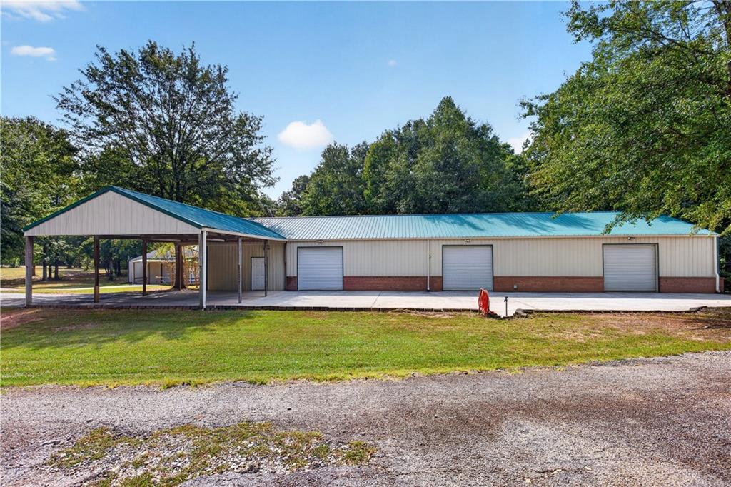 221 Valley Way Property Photo 46