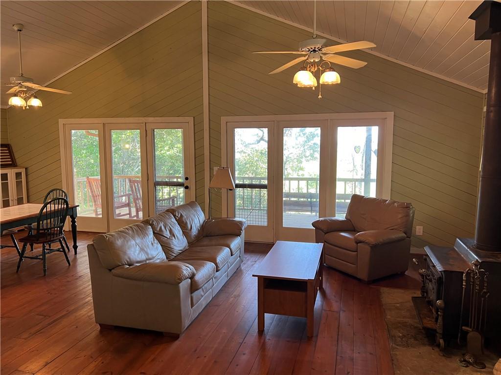 395 Skylark Way Property Photo 23