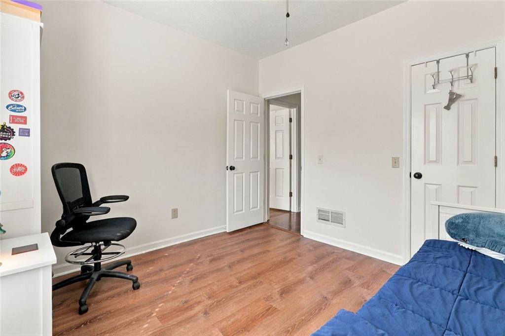 4860 Hampton Square Drive Property Photo 19