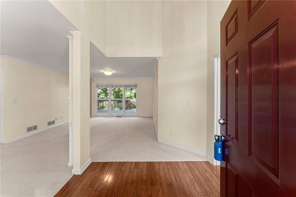 2015 Ashton Pointe Drive Property Photo 6