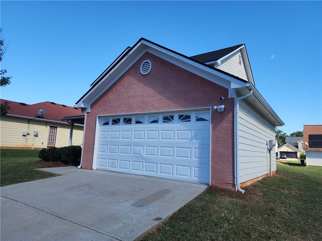 10944 Station Drive Property Photo 2