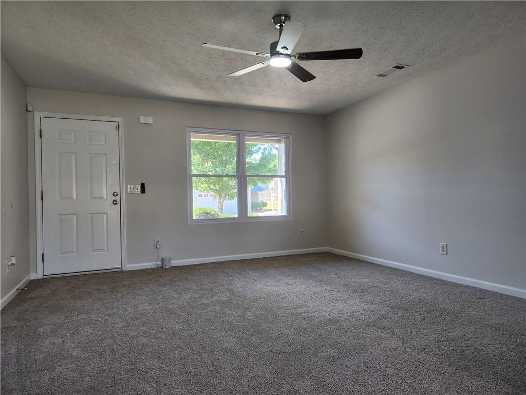 10944 Station Drive Property Photo 7