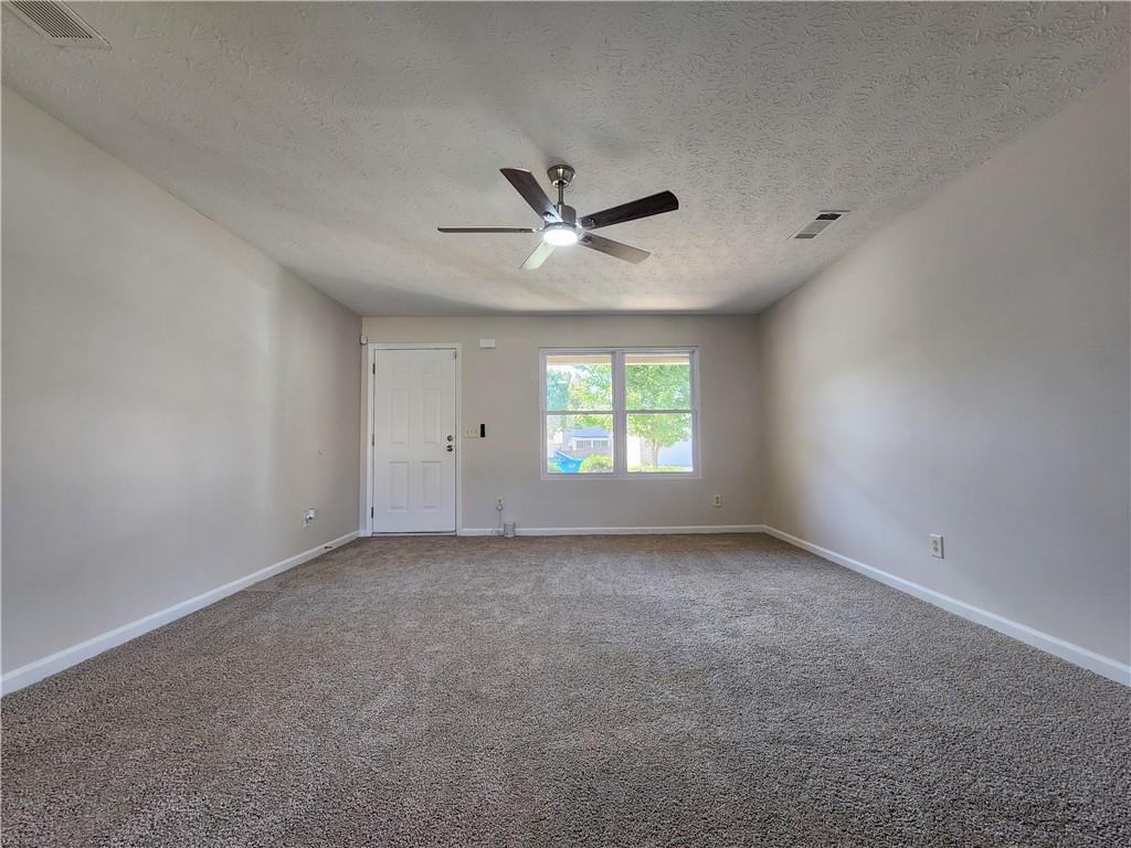 10944 Station Drive Property Photo 8