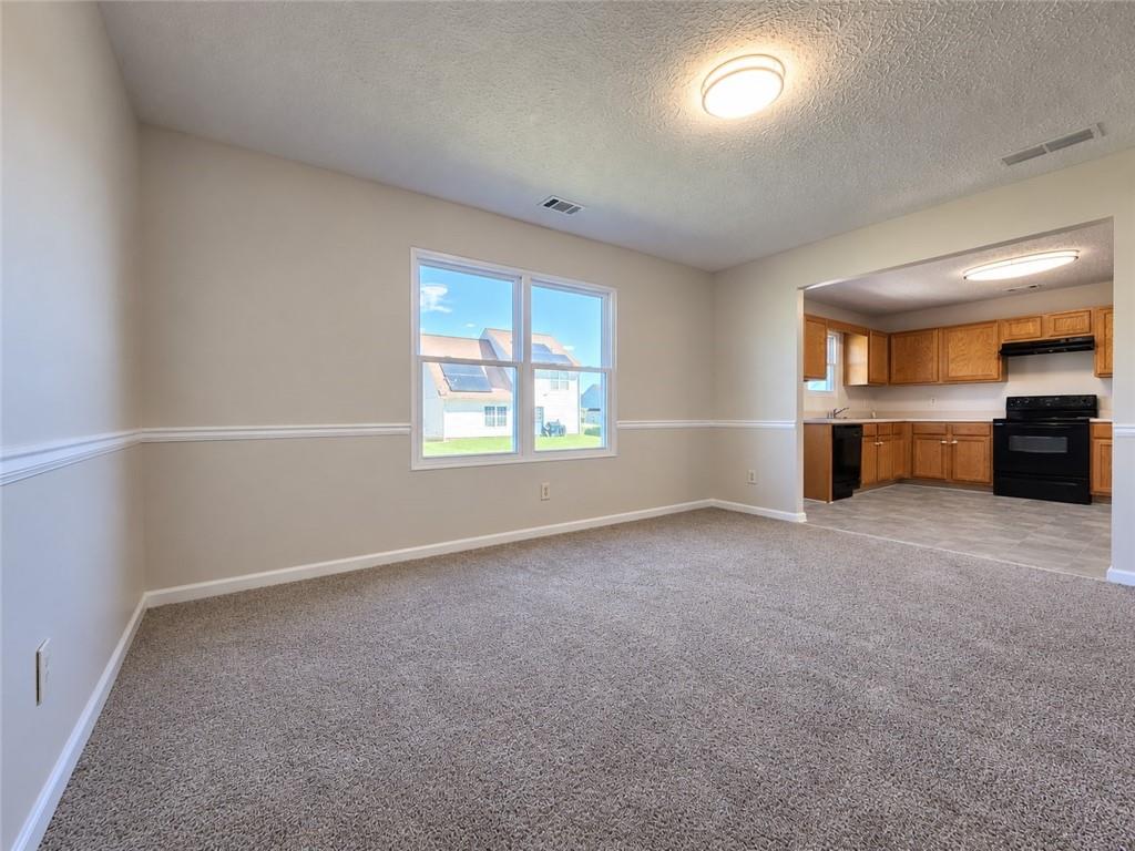 10944 Station Drive Property Photo 10