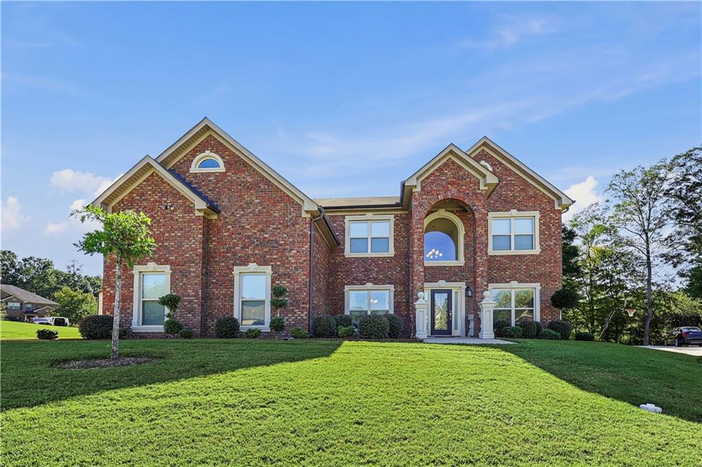 7447 Winterberry Trace Property Photo 1