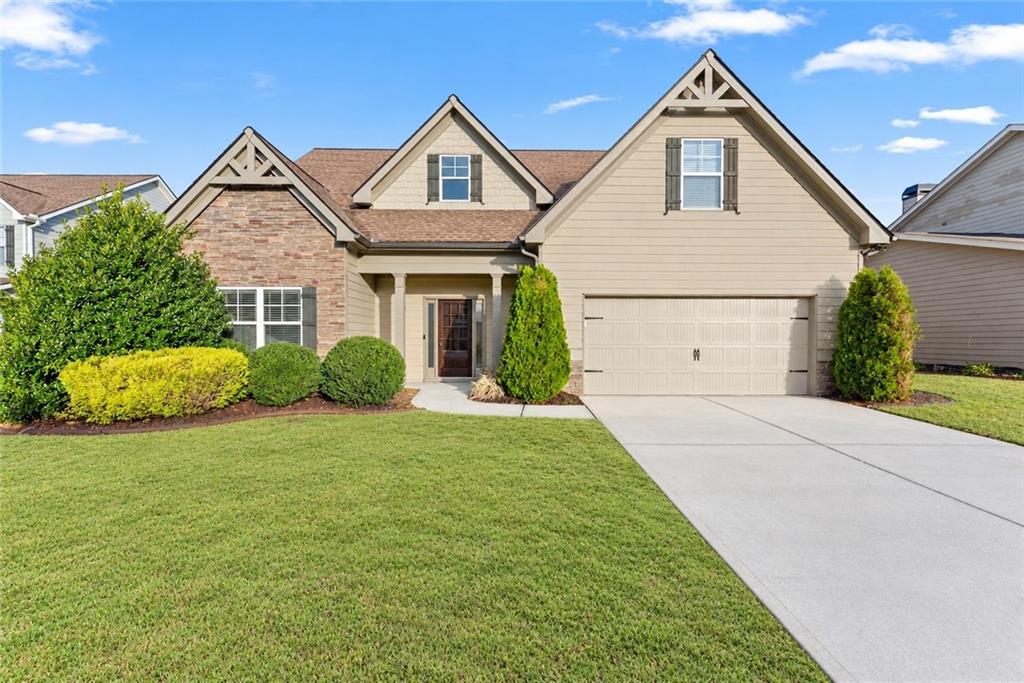 334 Red Cap Circle Property Photo 1
