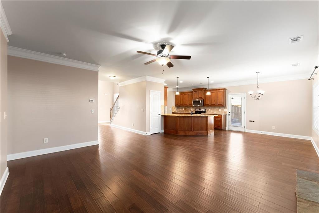 334 Red Cap Circle Property Photo 11