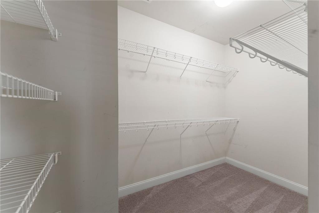 334 Red Cap Circle Property Photo 13