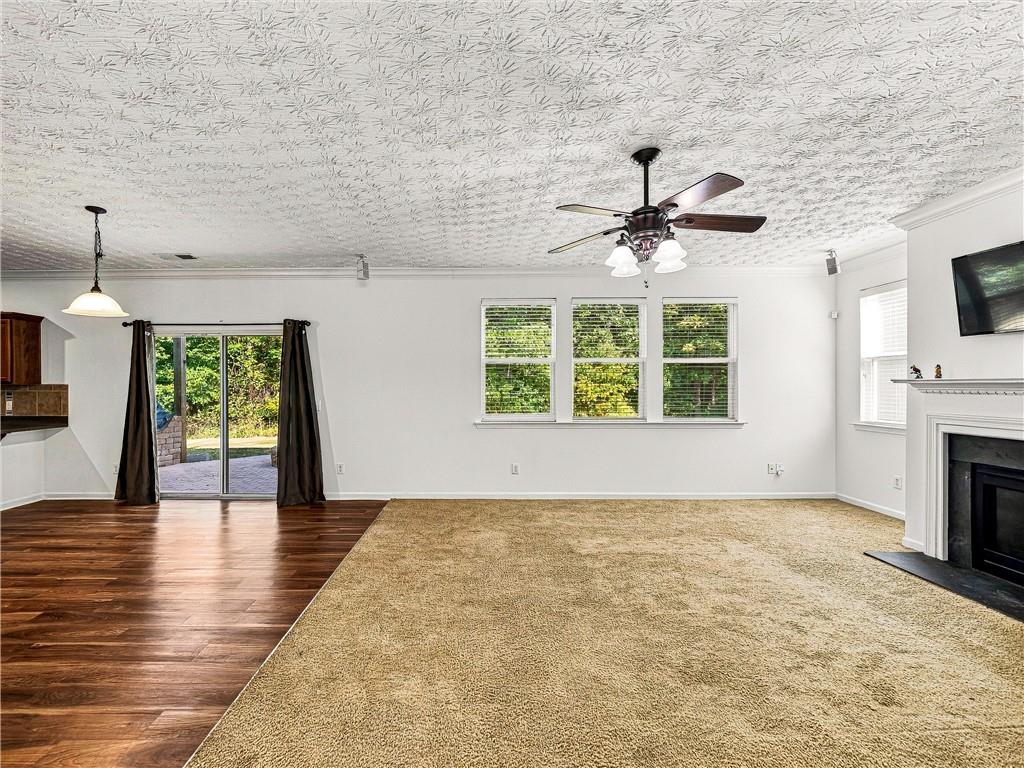 6107 Chastain Way Property Photo 11