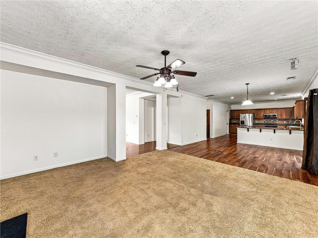 6107 Chastain Way Property Photo 15