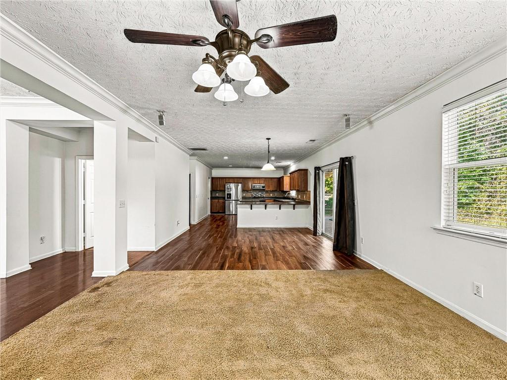 6107 Chastain Way Property Photo 16