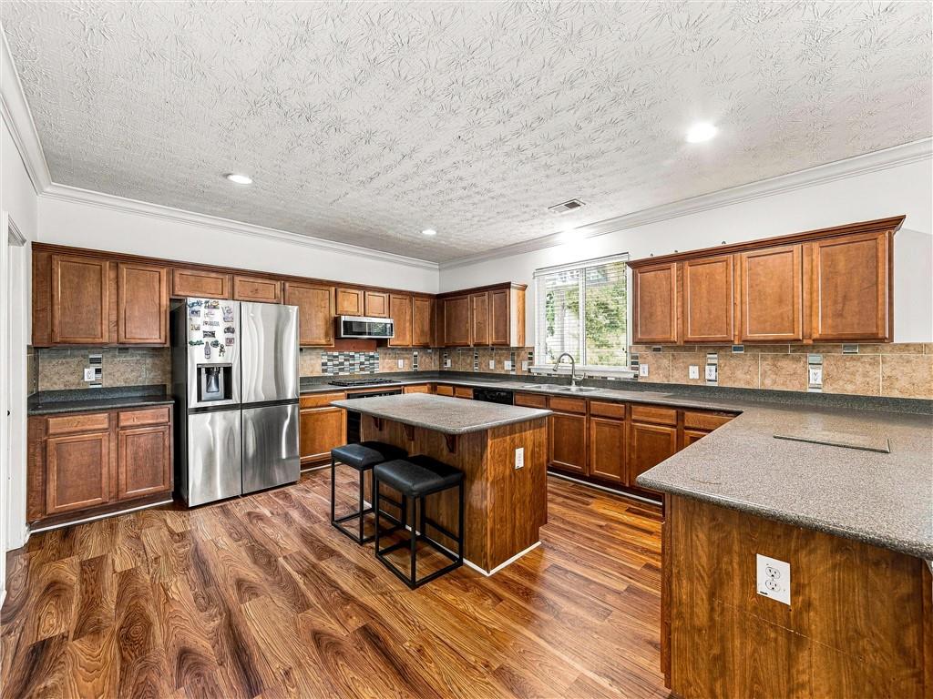 6107 Chastain Way Property Photo 18