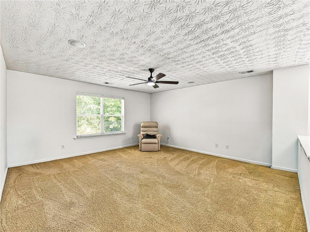 6107 Chastain Way Property Photo 23