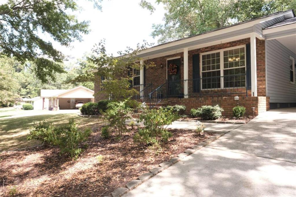 345 Se Old Rockmart Road Property Photo 1
