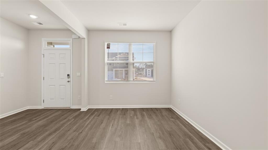 243 Bristol Boulevard Property Photo 5
