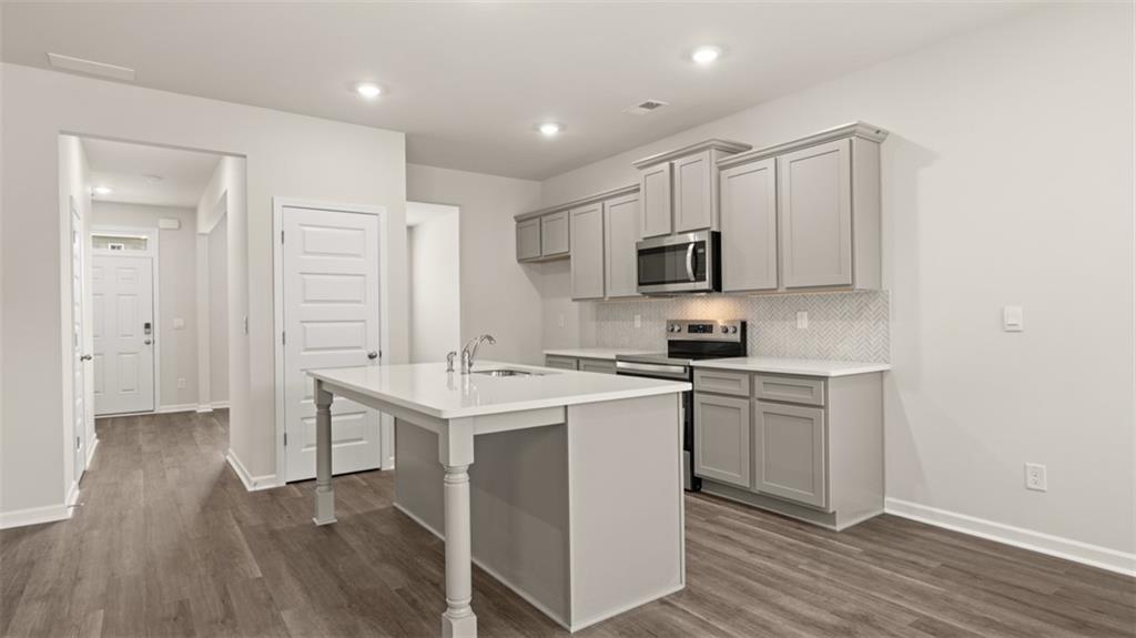 243 Bristol Boulevard Property Photo 10