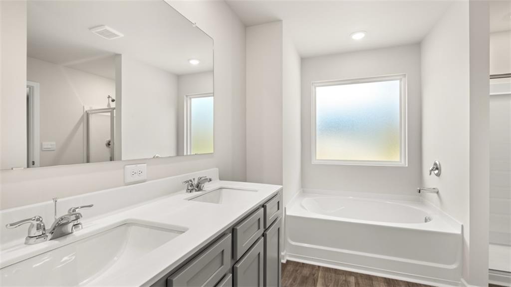 243 Bristol Boulevard Property Photo 26