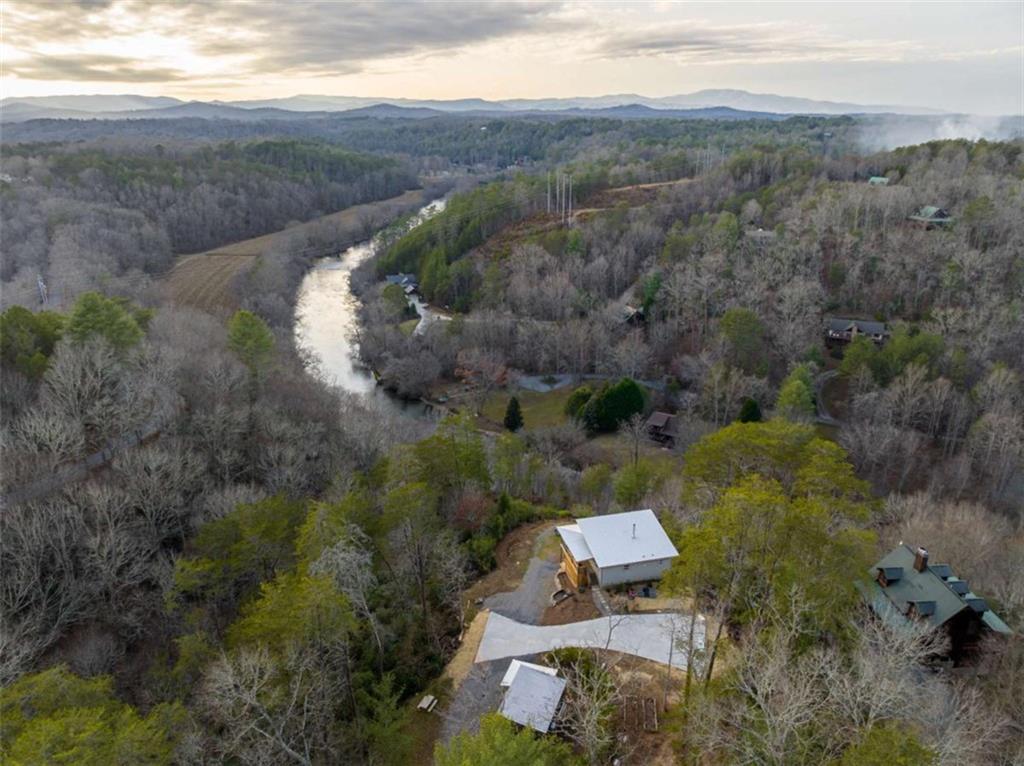 21 Riverview Circle Property Photo 46