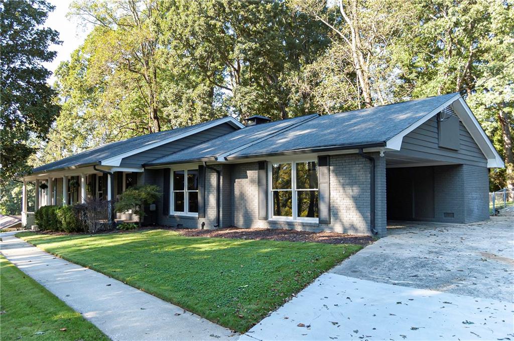 3680 Midvale Road Property Photo 2