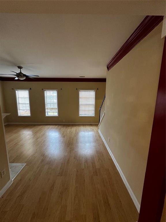 2132 Millgate Lane Property Photo 7