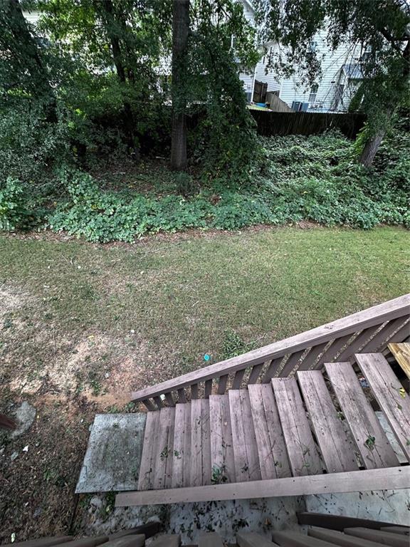 2132 Millgate Lane Property Photo 32
