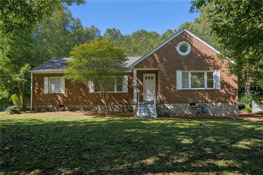 640 Webster Drive Property Photo 1