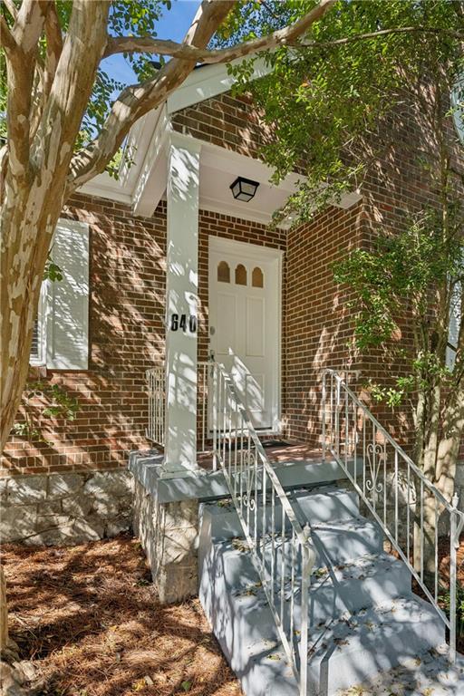 640 Webster Drive Property Photo 2